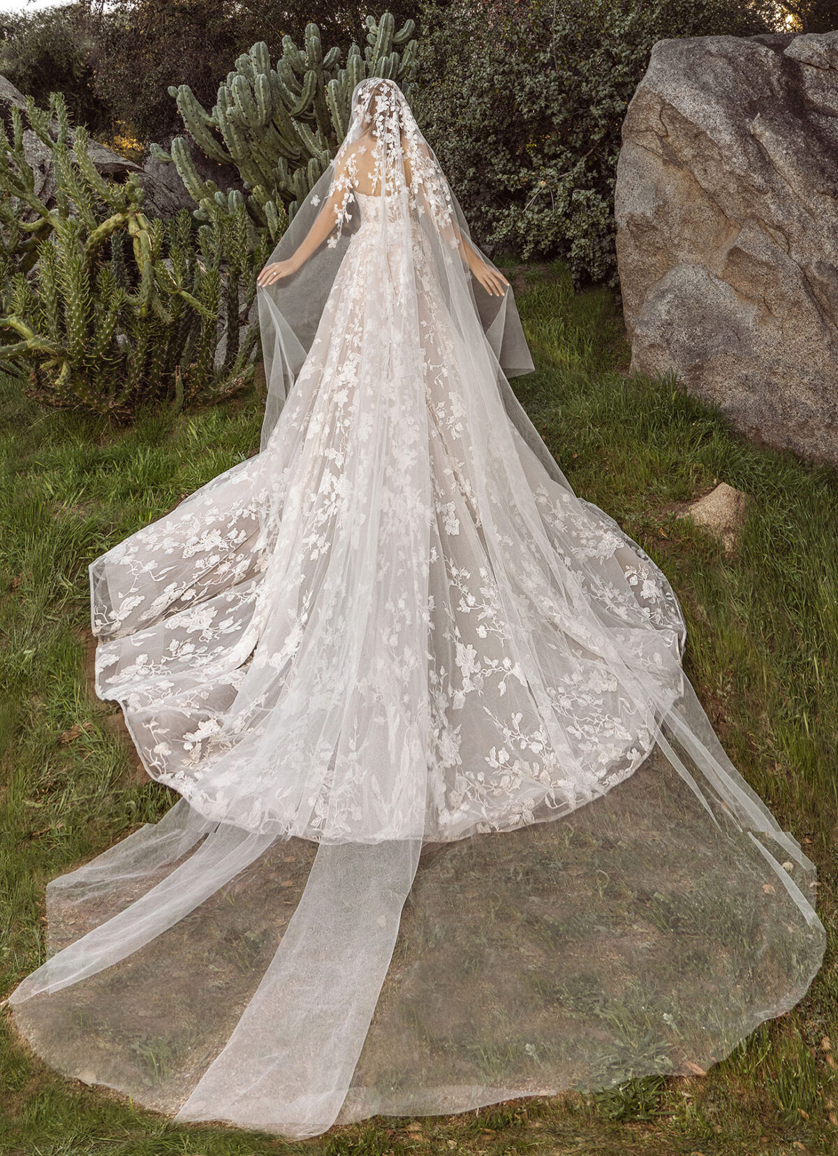 LAGUNA – Wedding Dresses | Bridal Gowns | KITTYCHEN COUTURE